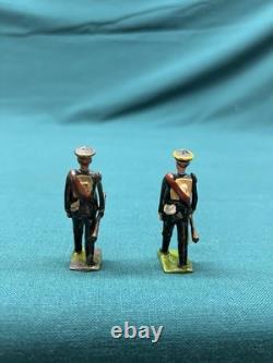 Britains Set #133 Russian Infantry Set of 8 Toy Lead Soldiers