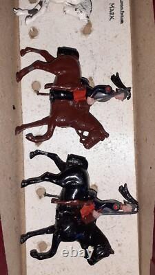 Britains Set 138 French Cuirassiers boxed S7
