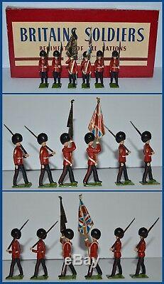 Britains Set #2084 Colour Party Scots Guards CX-1010