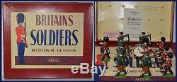 Britains Set #2096 Pipes and Drums of the Irish (CX/1135)