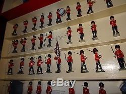 Britains Set 9424 -two Tier Changing Of The Guard At Buckingham Palace-1963