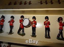 Britains Set 9424 -two Tier Changing Of The Guard At Buckingham Palace-1963