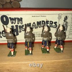 Britains Set No. 114'The Queen's Own Cameron Highlanders'. 1930 version