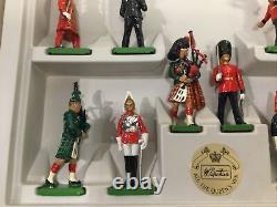 Britains Soldiers 8007 All The Queens Men Mint Within Its Original Box