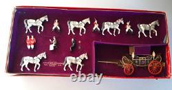 Britains State Open Road Landau, 2094 & Windsor Greys, 13 pcs, 1960. Pre-Owned