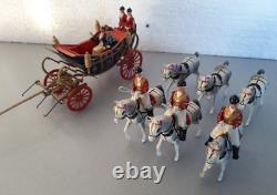 Britains State Open Road Landau, 2094 & Windsor Greys, 13 pcs, 1960. Pre-Owned
