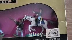 Britains Swoppet ACW Federal Cavalry and Infantry box set 7450 (lot 3705)