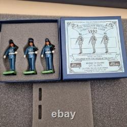 Britains The Queens Colour Squadron, RAF Regiment Collectors Set 1997 Boxed COA