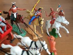 Britains & Timpo, Cowboys And Indians, With Stage Coach, 1/32 Scale Toy Soldiers