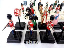 Britains Toy Soldier 54mm Chess Set 32 Pc Beautifully Repainted England Scotland