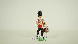 Britains Toy Soldier Grenadier Guards Drum & Fife Band 17 Piece Set 41175 NEW H9