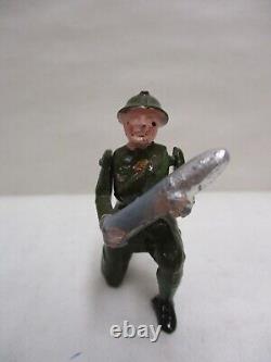 Britains Toy Soldiers #1730 Royal Regiment of Artillery Gunners Set of 8 Figures