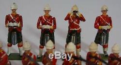 Britains Toy Soldiers GORDON HIGHLANDERS #118. 5 Sets Combined. 32 Pieces. 1914