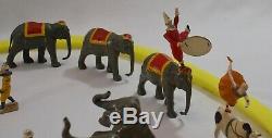 Britains Toy Soldiers MAMMOTH CIRCUS Early Edition 1936. 1-1/2 Sets. 35 Figures
