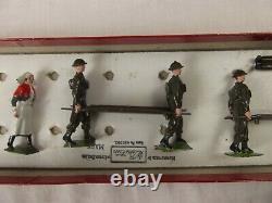 Britains Toy Soldiers Royal Army Medical Corp Set No. 1723 From The 1930's