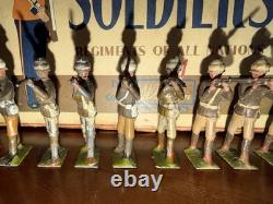 Britains Toy Soldiers Set #119 The Gloucestershire Regiment Firing Rare