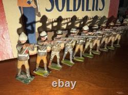 Britains Toy Soldiers Set #119 The Gloucestershire Regiment Firing Rare