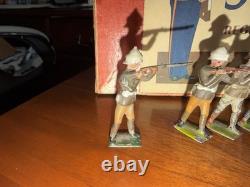 Britains Toy Soldiers Set #119 The Gloucestershire Regiment Firing Rare