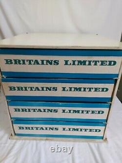 Britains Toys Soldier Farm Or Zoo Shop Counter Display Dealer Trays Rare