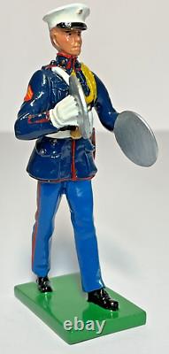 Britains United States Marine Corps 8th & I Drum & Bugle Corps 1955 Band #17780