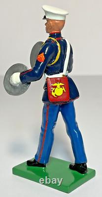 Britains United States Marine Corps 8th & I Drum & Bugle Corps 1955 Band #17780