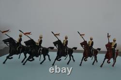 Britains Vintage 17th Lancers Ulundi 1925 Version from set 81 x5 STUNNING