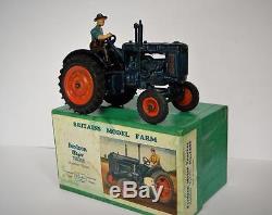 Britains Vintage 1948 Boxed Lead #128f Fordson Major Farm Tractor Rubber Tyres