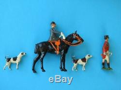 Britains Vintage Lead Hunt Meet Set Mounted & Standing Huntsmen / Women & Hounds