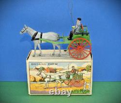 Britains Vintage Post War C1948 Lead Farm Series Boxed #20f Horse Drawn Gig Set