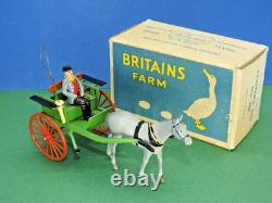 Britains Vintage Post War C1948 Lead Farm Series Boxed #20f Horse Drawn Gig Set