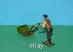 Britains Vintage Pre-war Rare Lead Garden Gardener #051 And Lawnmower #050