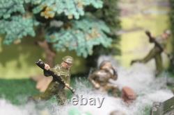 Britains WWII, Vintage Lead soldiers x13 /Bren-gun carrier 1/32 +Crescent Cannon