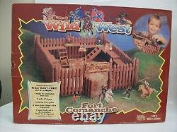 Britains Wild West Fort Comanche 1992 still in sealed plastic packaging inside