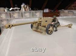 Britains World War II Squads German PAK 40 and Crew 17452