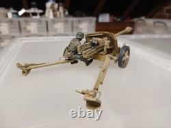 Britains World War II Squads German PAK 40 and Crew 17452