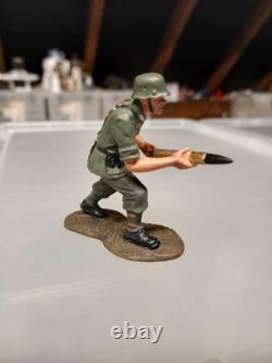 Britains World War II Squads German PAK 40 and Crew 17452