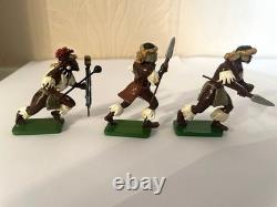 Britains Zulu War Collection 40174 Zulu Warriors Holding The Line 6 Figure Set
