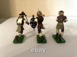 Britains Zulu War Collection 40174 Zulu Warriors Holding The Line 6 Figure Set