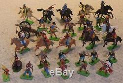 Britains deetail 17553 Wild West Fort Comanche cowboy indian us cavalry figures