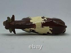 Britains hollow-cast lead 54mm Ayrshire bull (#784) cow (#785) and calf (#786)