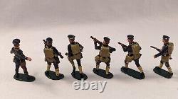 Britains premier 9806 Charles Biggs The Royal Marine Brigade 6 pieces No box