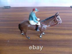 Britains racing colours and famous owners. Duke of norfolk