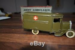 Britains rare Post War Set 1512 Army Ambulance Lead Figures excellent 1937