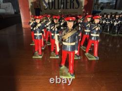Britains (read!) Dismounted Band Of The 11th Hussars L@@k