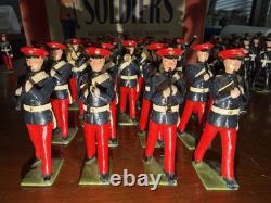 Britains (read!) Dismounted Band Of The 11th Hussars L@@k