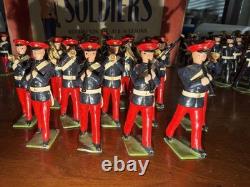 Britains (read!) Dismounted Band Of The 11th Hussars L@@k