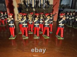 Britains (read!) Dismounted Band Of The 11th Hussars L@@k Britains (read!) Dismounted Band Of The 11th Hussars L@@k