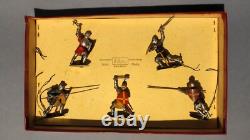 Britains set 1664, Knights of Agincourt foot knights 50's metal toy soldiers