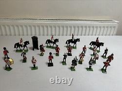 Britains vintage lead toy soldiers job lot Mixed Sets Cavalry Infantry Beefeater