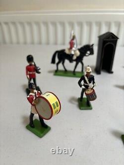 Britains vintage lead toy soldiers job lot Mixed Sets Cavalry Infantry Beefeater